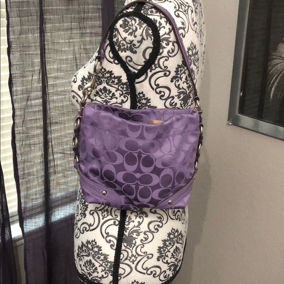 Coach Handbags - SOLD‼️ Coach small bag